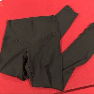 OFFLINE By Aerie Real Me High Waisted Legging
7/8 Length